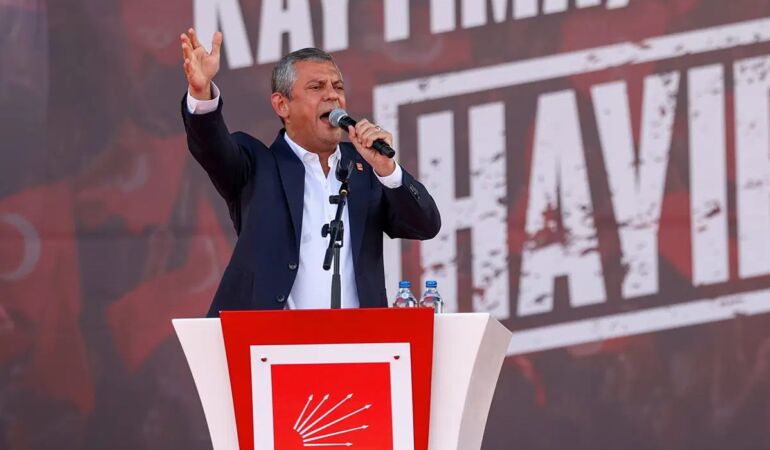 Özgür Özel’den dikkat çeken uyarı: ‘Ağzı sulananlar… Hepsini geri alacağız’