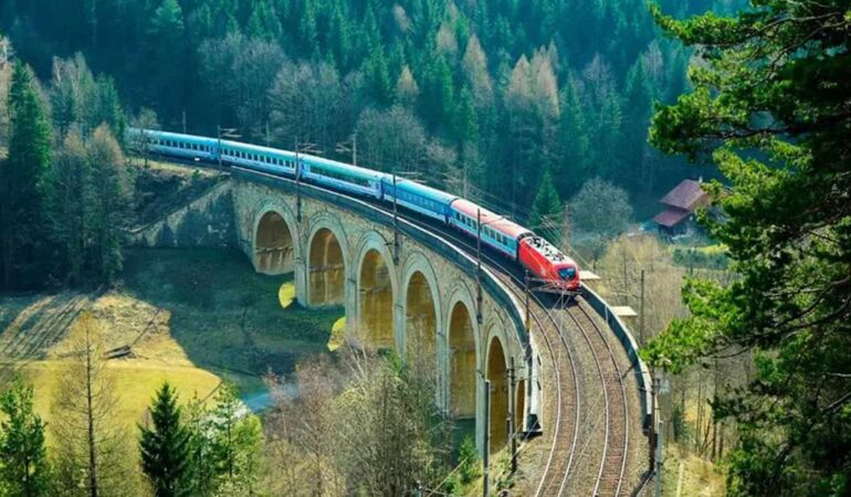 Lüks tren Altın Kartal Avrupa seferine çıktı İşte sefer takvimi ve bilet ücretleri...