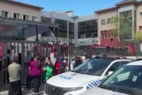 Ortaokul kantininde çıkan yangın paniğe neden oldu