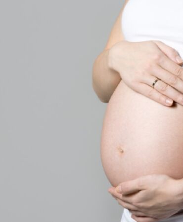 Skandal iddia Hamile kadınlar zorla 'erken doğum'a alındı!