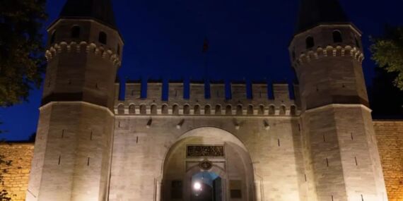 Topkapı Sarayı’nda gece ziyaretleri sona eriyor
