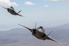 ABD savaş uçakları Venezuela kıyılarında