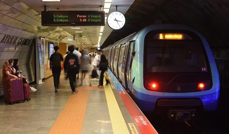 M4 Kadıköy-Sabiha Gökçen Metro Hattı'nda intihar girişimi!