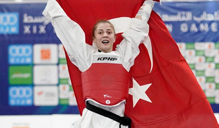 Merve Dinçel, üst üste 2. kez dünya şampiyonu!