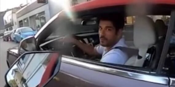Burak Özçivit’in bir motosiklet sürücüsü ile yaşadığı diyalog gündem oldu!