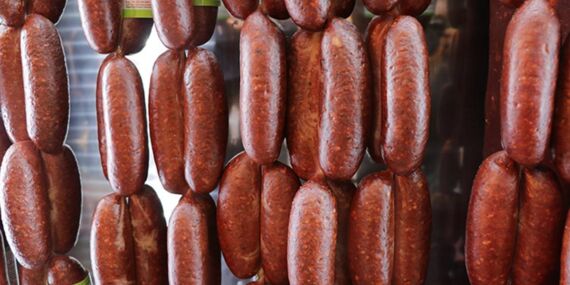 Bakanlık marka marka ifşa etti: Sucuklarda kanatlı eti çıktı!