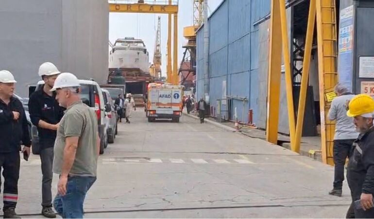 Tuzla’da tersanede patlama: Ölü ve yaralılar var!