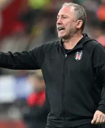 Anjiyo sonrası ilk görüntü Sergen Yalçın Beşiktaş idmanına geri döndü