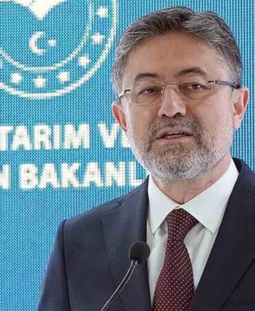 Böcek ailesinin ölümünün ardından yeni düzenleme Zirai ilaçlara reçete zorunluluğu geliyor