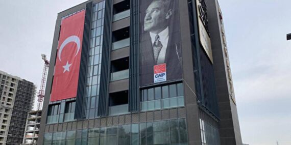 CHP İstanbul İl Başkanlığı’ndan Adalar Belediyesi önünde toplanma çağrısı