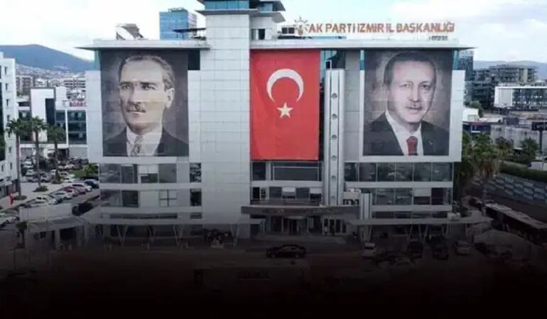 Çirkin paylaşım sonrası AKP’den hızlı müdahale Atatürk'ü hedef aldı, görevine son verildi