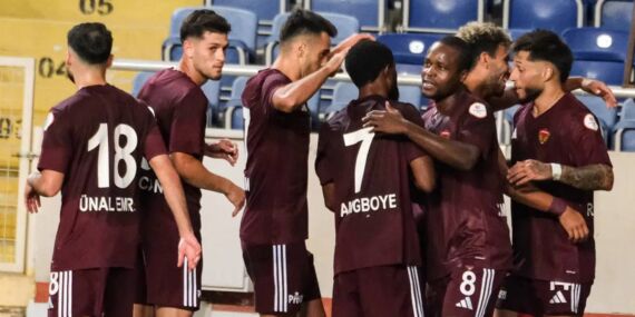 Hatayspor, 1021 gün sonra kendi evine dönüyor: ‘Bu takım sokakta top oynasa kaldırımları tribün yaparız’