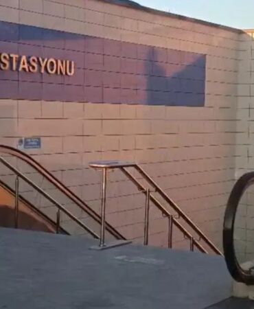 Maltepe Esenkent Metrosunda Dehşet Yolcu Raylara Atladı, Seferler Durdu