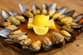 Ortaköy’deki trajedi sonrası uyarı Uzman isim sokakta yenmemesi gereken 10 yiyeceği sıraladı