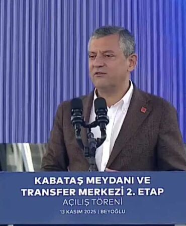 Özgür Özel (2)