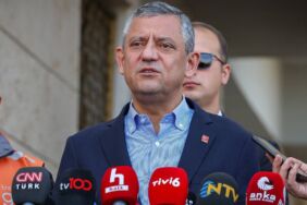 Özgür Özel'den Erdoğan'a 'dava' yanıtı 'Bize geçmişte söylediklerini saysam canlı yayın kesilir!'