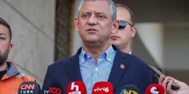 Özgür Özel'den Erdoğan'a 'dava' yanıtı 'Bize geçmişte söylediklerini saysam canlı yayın kesilir!'