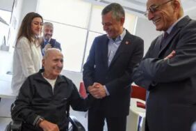 Özgür Özel’den Hikmet Çetin’e hastane ziyareti