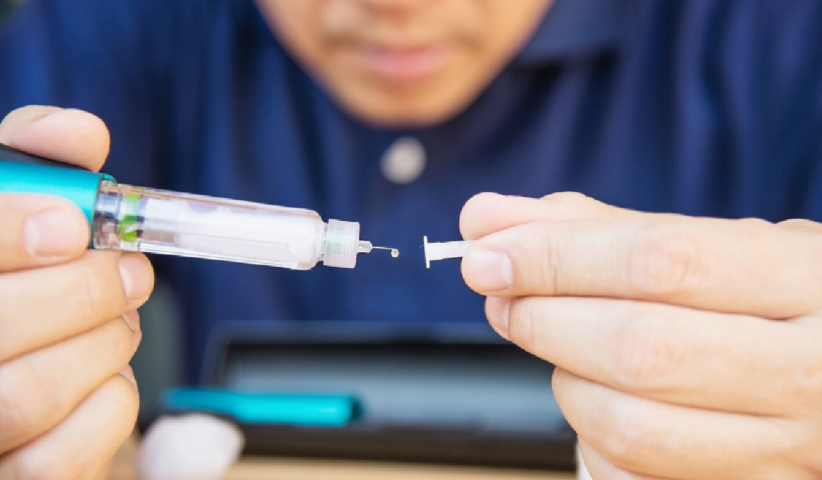 Uzmandan ‘zayıflama iğnesi’ uyarısı 'En az 3 ay kullanılmalı, mutlaka hekim kontrolünde olmalı'