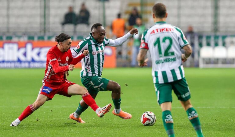 Konyaspor sahasında Antalyaspor’a diş geçiremedi!