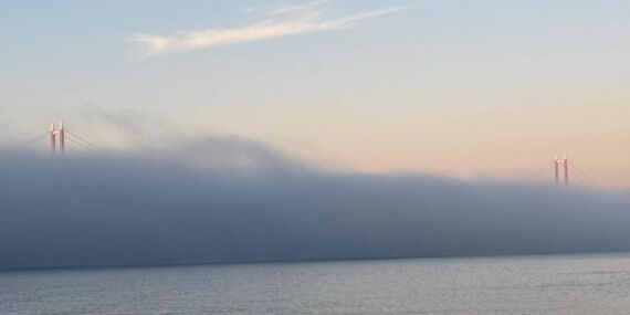 Çanakkale Boğazı’nda gemi trafiğine sis engeli!