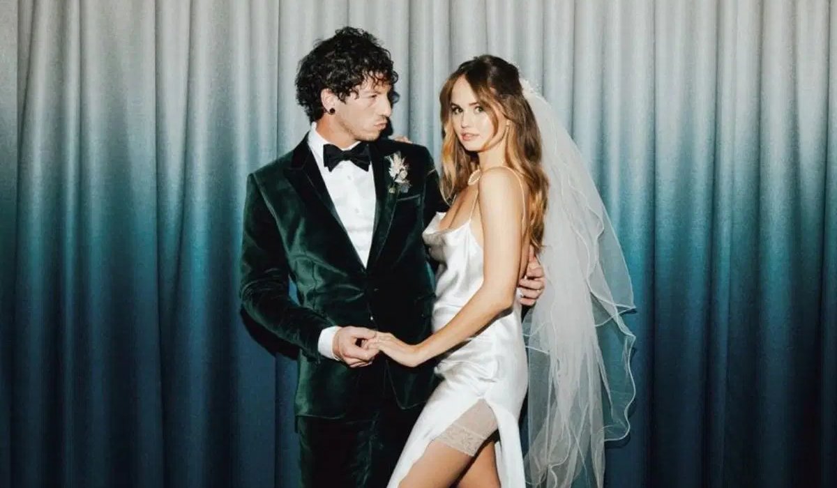 Disney yıldızı Debby Ryan anne oldu!