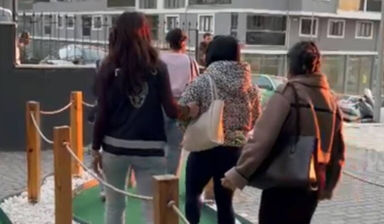 Fuhuş baskınında akılalmaz yöntem ortaya çıkarıldı!