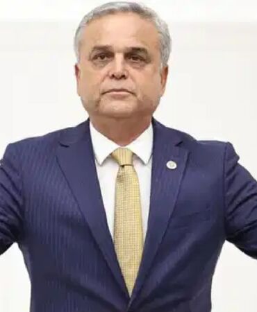 İhraç talebi sonrası Çakır’dan sürpriz hamle CHP’den ayrıldı
