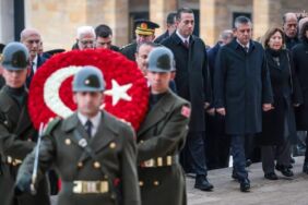 İkinci Cumhurbaşkanı İsmet İnönü için Anıtkabir’de resmi tören