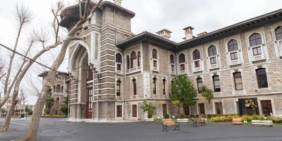 ‘Taciz listesi’ skandalı sonrası… İstanbul Erkek Lisesi’nin müdürü görevden alındı!