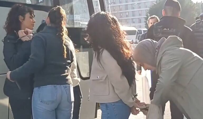 MESEM’deki çocuk işçi cinayetlerini protesto eden öğretmenler gözaltına alındı!