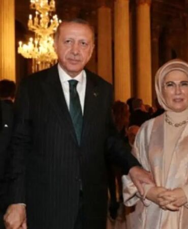 Sinan Akçıl’dan dikkat çeken açıklama 'Boşanmayı Cumhurbaşkanımız Erdoğan’ın isteğiyle bir yıl erteledim'