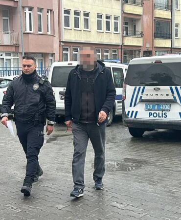 'Tarihi geçmiş çikolataların ücretsiz dağıtıldığı' iddiası