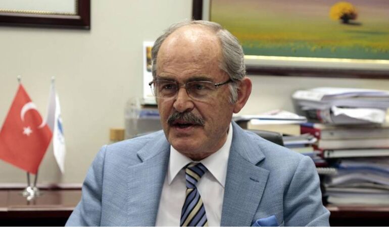 Yılmaz Büyükerşen aktif siyaseti bıraktı: ‘Kendimi emekli ettiğimi duyuruyorum’