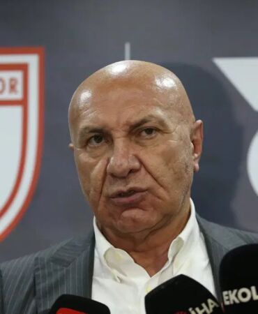 Yüksel Yıldırım’dan gece yarısı açıklaması Reis’le sözleşme uzatılıyor