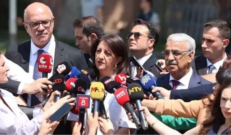 Abdullah Öcalan ile İmralı’da görüşen DEM Parti heyetinden açıklama!