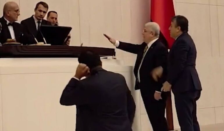 AKP yeterli sayıyı bulamadı, itiraz etti: TBMM’de gergin anlar yaşandı!
