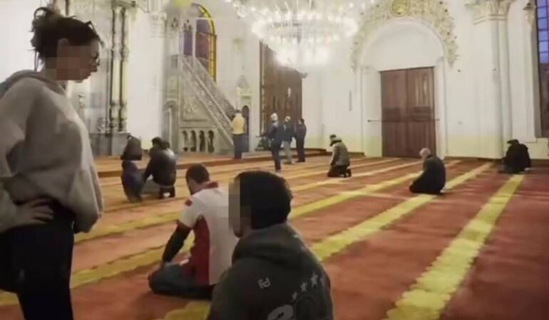 Soruşturma başlatılmıştı: Camide video çeken genç hakkında yeni gelişme!