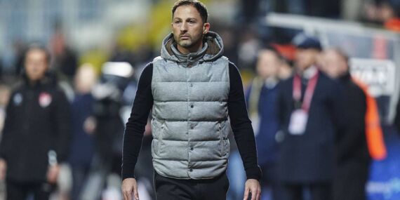 Fenerbahçeli taraftarlardan Domenico Tedesco’ya destek!