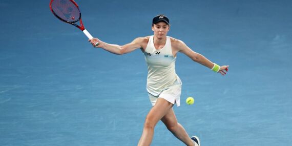 Kariyerinin ikinci grand slam zaferi: Avustralya Açık’ta şampiyon Elena Rybakina!
