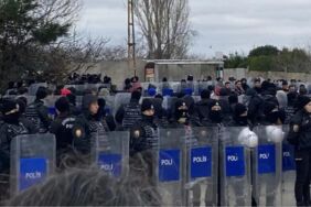 Haklarını isteyen Migros işçileri Tuncay Özilhan'ın evinin önünde