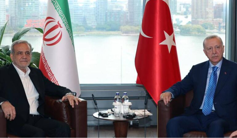 Erdoğan, İran Cumhurbaşkanı Pezeşkiyan ile görüştü: Dikkat çeken dış müdahale mesajı!