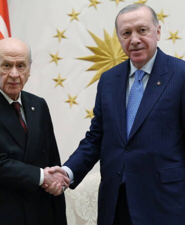 Saray'da kritik görüşme Erdoğan ve Bahçeli, bir araya geldi