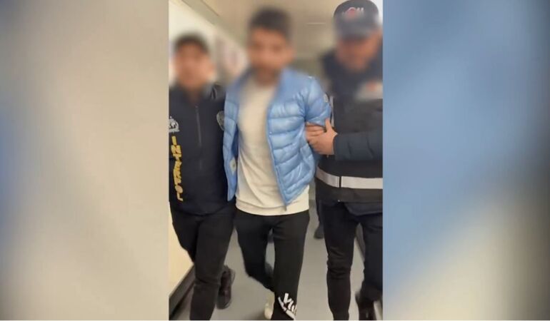 Kırmızı bülten ile aranıyordu: Ayhan Bora Kaplan’ın sağ kolu Serdar Sertçelik Türkiye’ye getirildi!