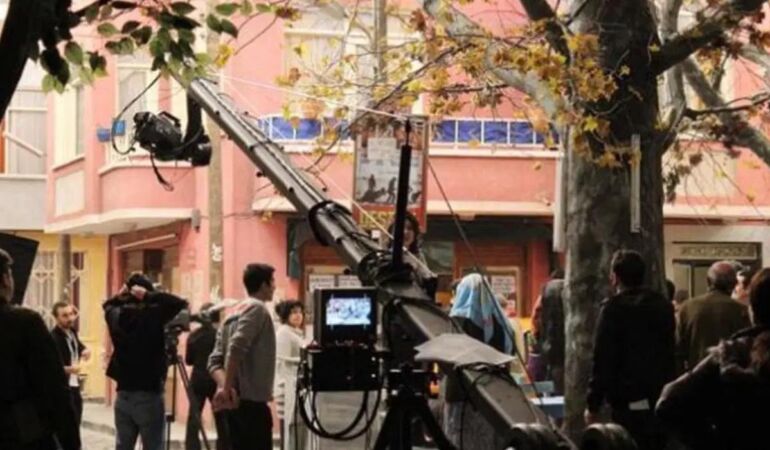Sinema ve dizi setlerine düzenleme İzinler ve saatler netleşti!