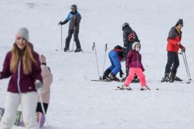 Uludağ’da kayak dersi fiyatları cep yakıyor Saatlik ücret 4 bin TL!