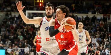 12 Dev Adam'dan Belgrad’da 82-78’lik galibiyet!