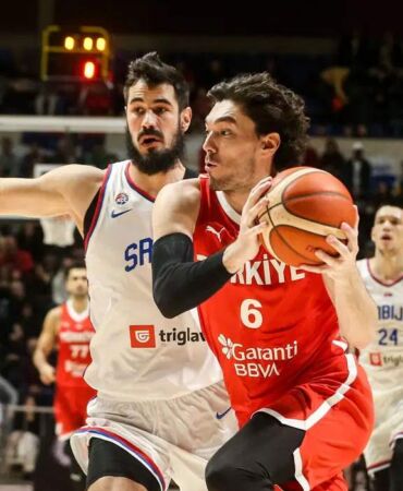 12 Dev Adam'dan Belgrad’da 82-78’lik galibiyet!