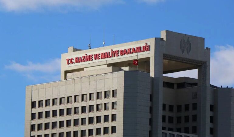 93 vergi müfettişi gözaltına alındı!