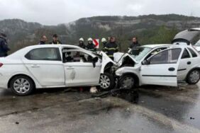 Burdur'da iki otomobil kafa kafaya çarpıştı 6 ölü, 6 yaralı!